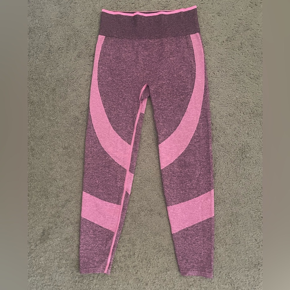 Victoria’s Secret (PINK) Seamless Two-Tone Activewear Leggings, Size M